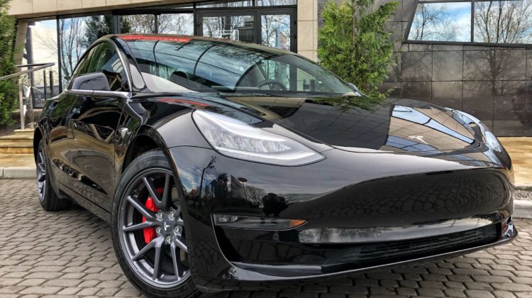 1 tesla-model-3-artenergomotor