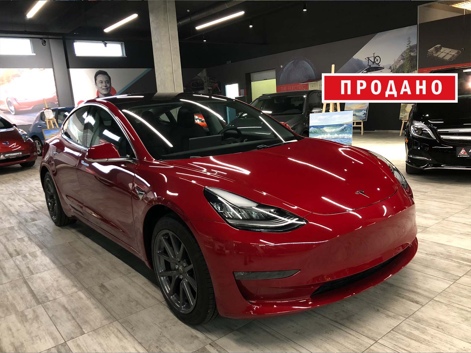 Електромобіль Tesla Model 3 Long Range