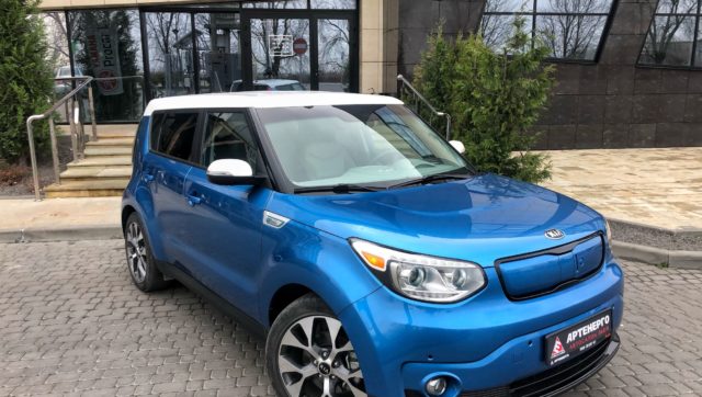 KIA SOUL EV