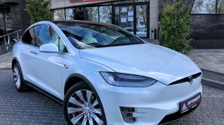 tesla-model-x-artenergomotor