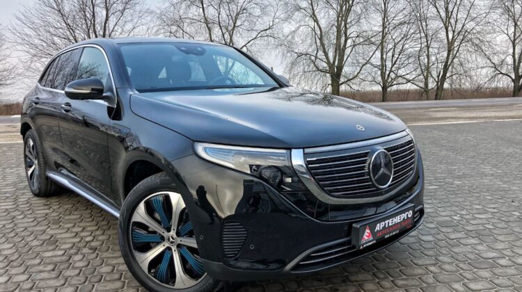 Mercedes-Benz-EQC-400-artenergomotor