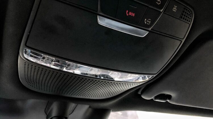 Mercedes-Benz-EQC-400-artenergomotor-24