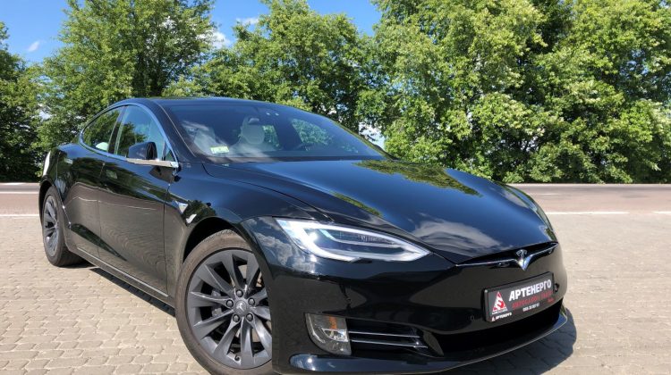 Tesla Model S 75D-artenergomotor