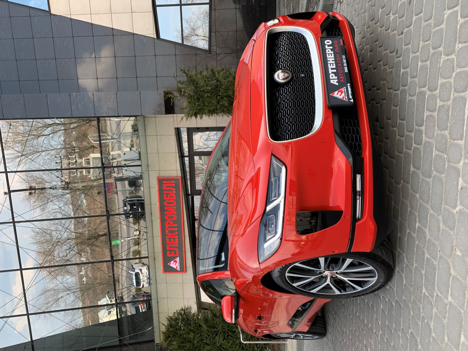 jaguar-i-pace-first-edition-artenergomotor-4