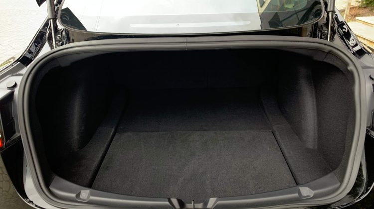 TESLA-Model-3-long-range-black-artenergomotor-7