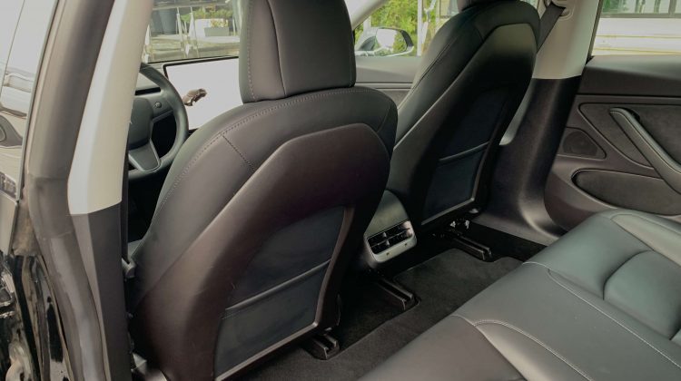 TESLA-Model-3-long-range-black-artenergomotor-9