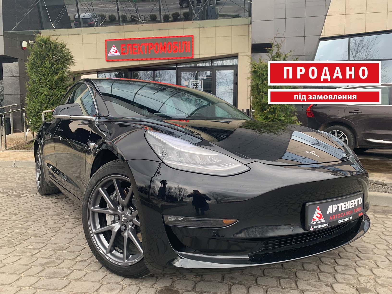 TESLA-Model-3-long-range-black-artenergomotor-20