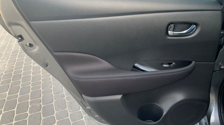Nissan-Leaf-EUROPE-ACENTA-6