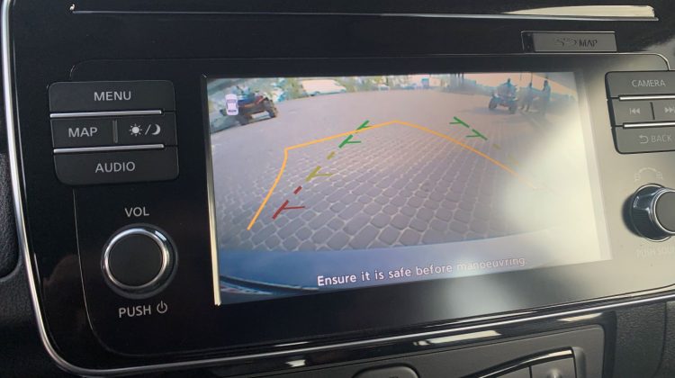 Nissan-Leaf-EUROPE-ACENTA-19