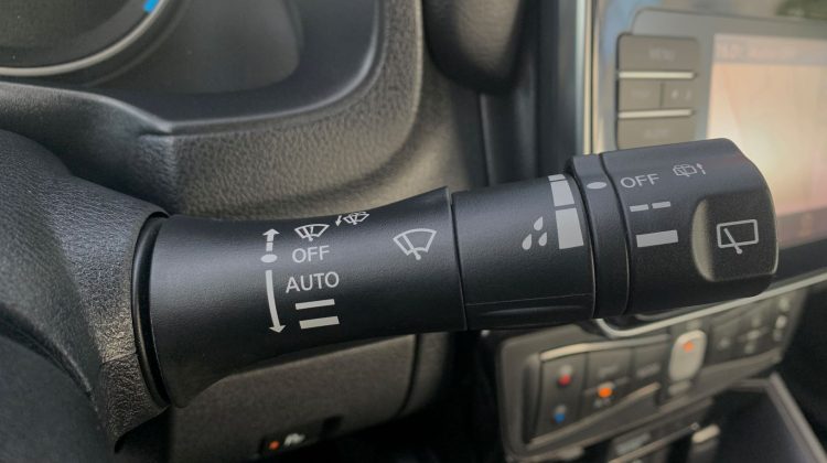 Nissan-Leaf-EUROPE-ACENTA-23