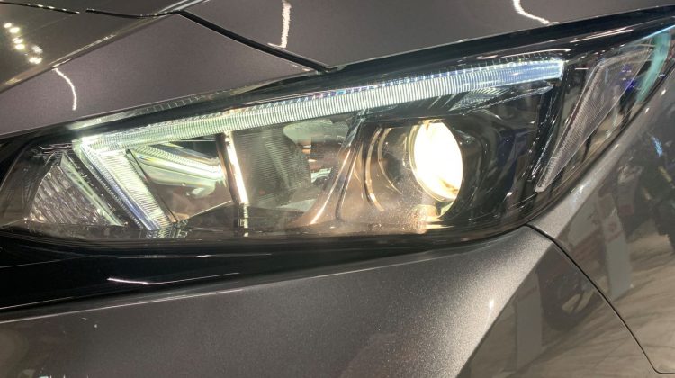 Nissan-Leaf-EUROPE-ACENTA-28