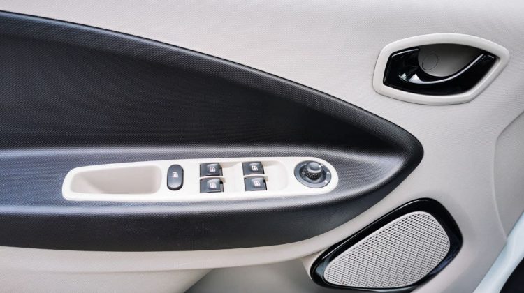 Renault-Zoe-ZE-artenergomotor-3