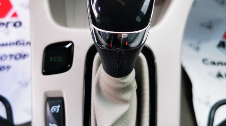 Renault-Zoe-ZE-artenergomotor-7