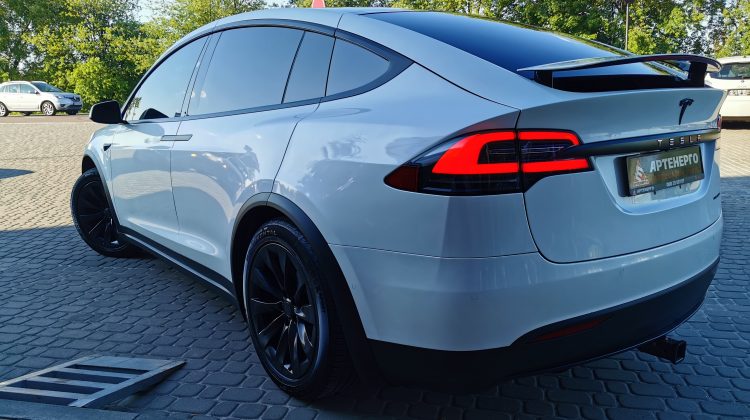 tesla-model-x-2020-artenergomotor-5