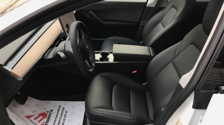 electrocar-Tesla-model-Y-artenergomotor-6