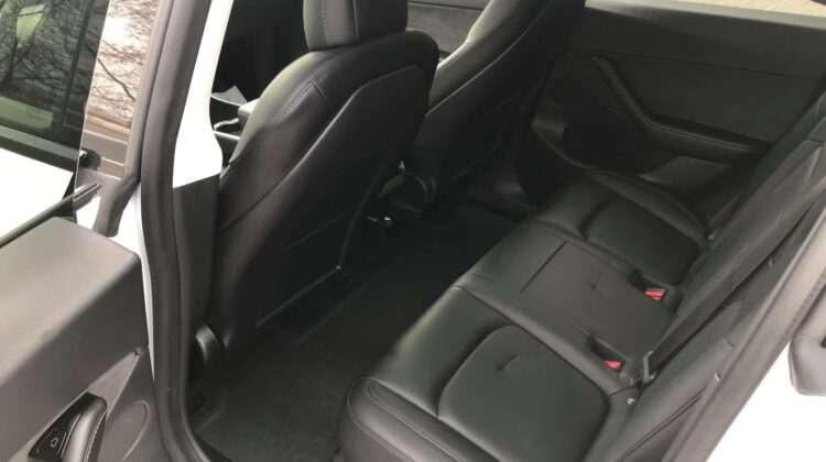 electrocar-Tesla-model-Y-artenergomotor-2