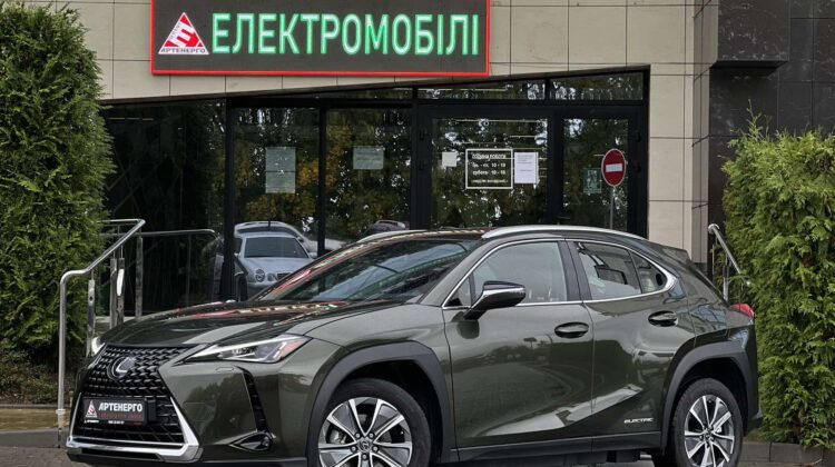 lexus-ux-300-artenergomotor