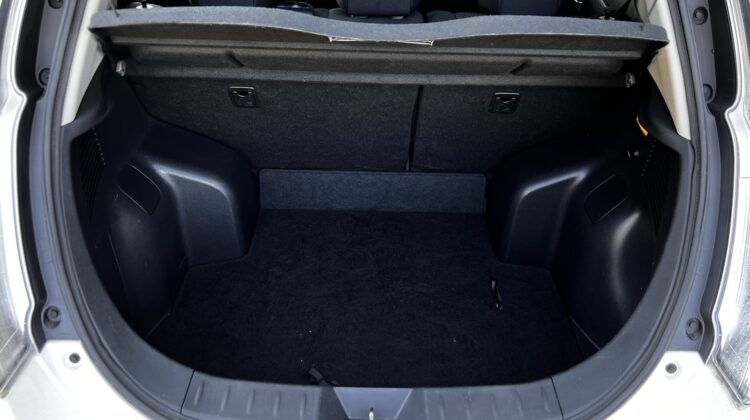 electrocar-nissan-leaf-2017-artenergomotor-16