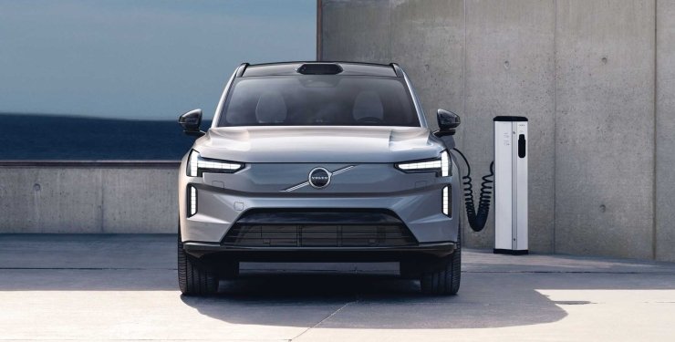 elektrokrosover-volvo-ex90
