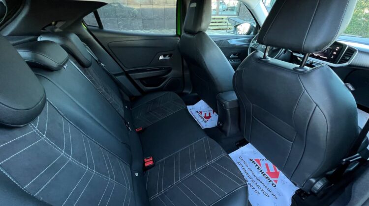 elektrokar-opel-mokka-e-18