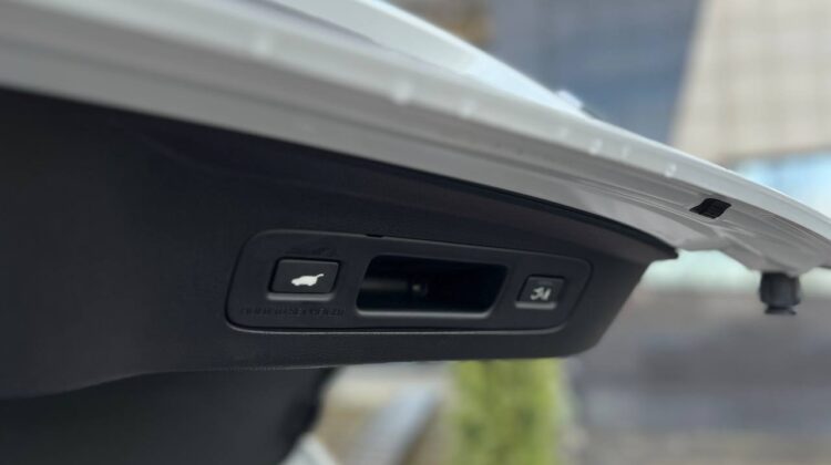 elektromobil-honda-ens1-artenergomotor-5