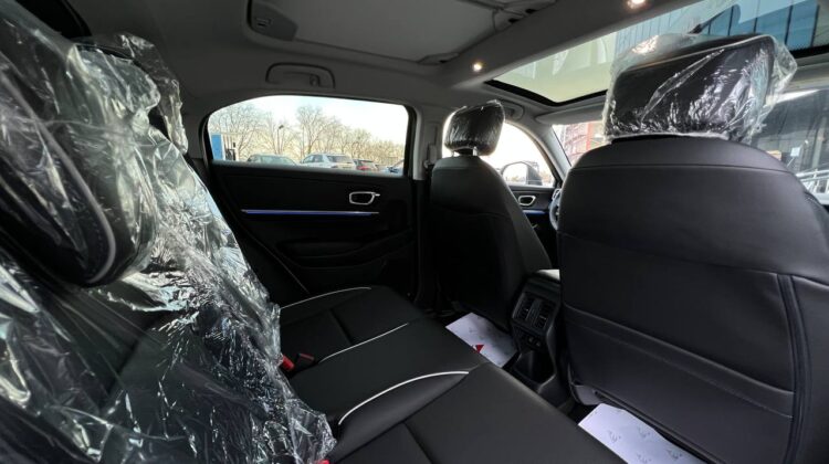 elektromobil-honda-ens1-artenergomotor-21