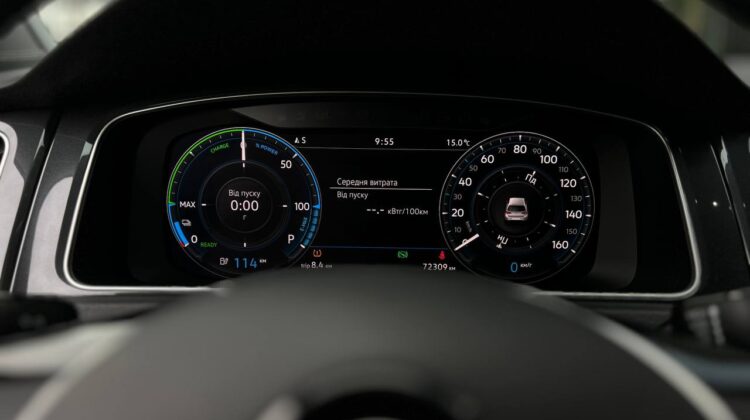 vw-golf-artenergo-motor-8