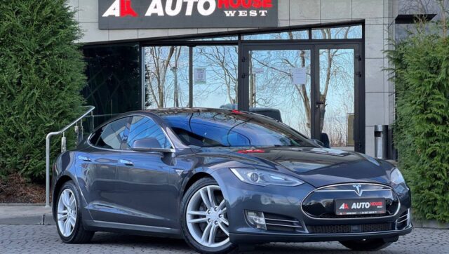 tesla-model-s-artenergomotor-1