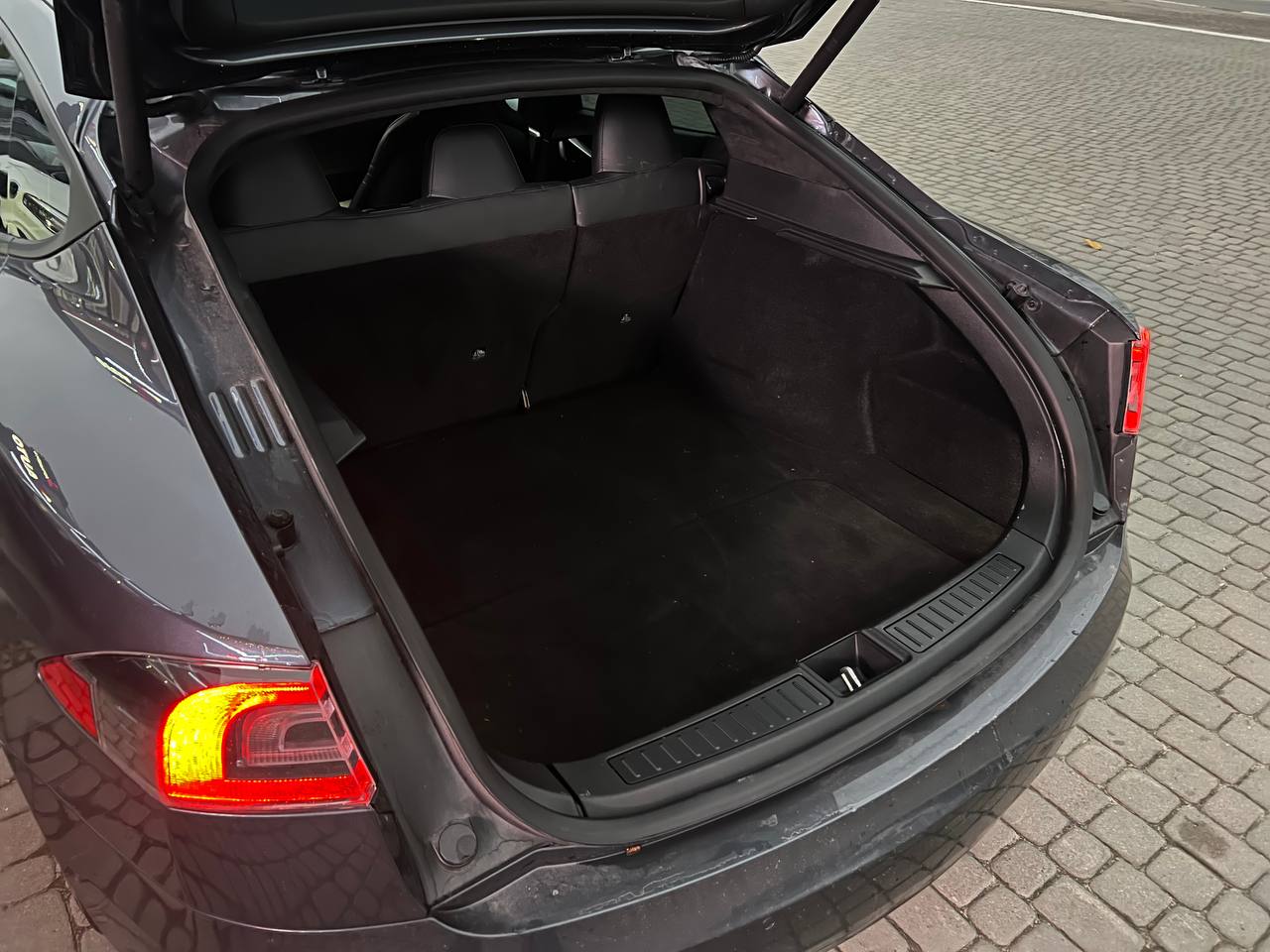 tesla-model-s-artenergomotor-21