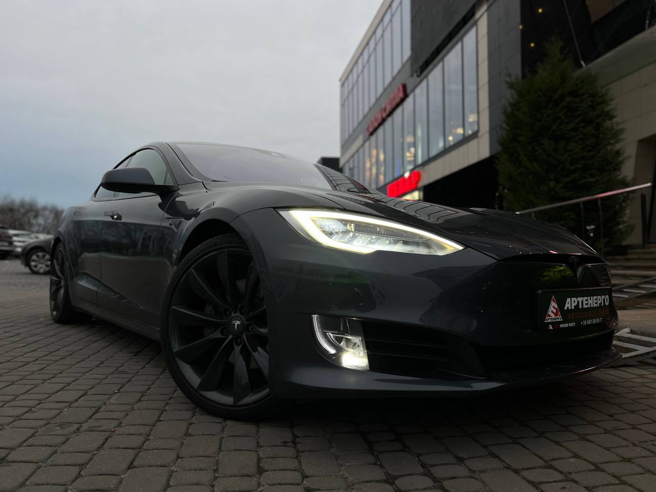 tesla-model-s-artenergomotor-7